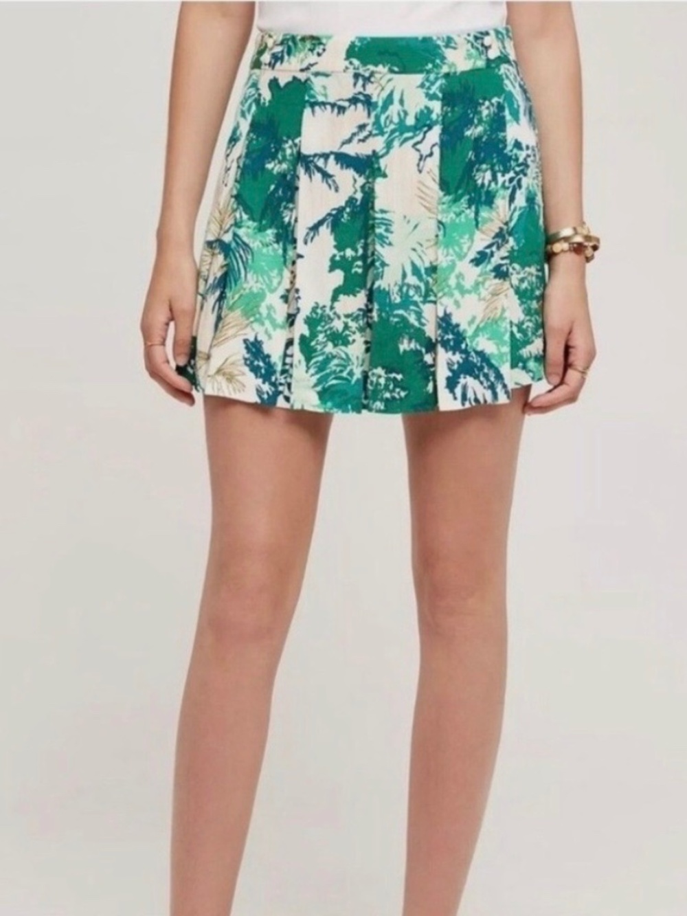 Anthropologie Elevenses flouncy skort. Size 0.